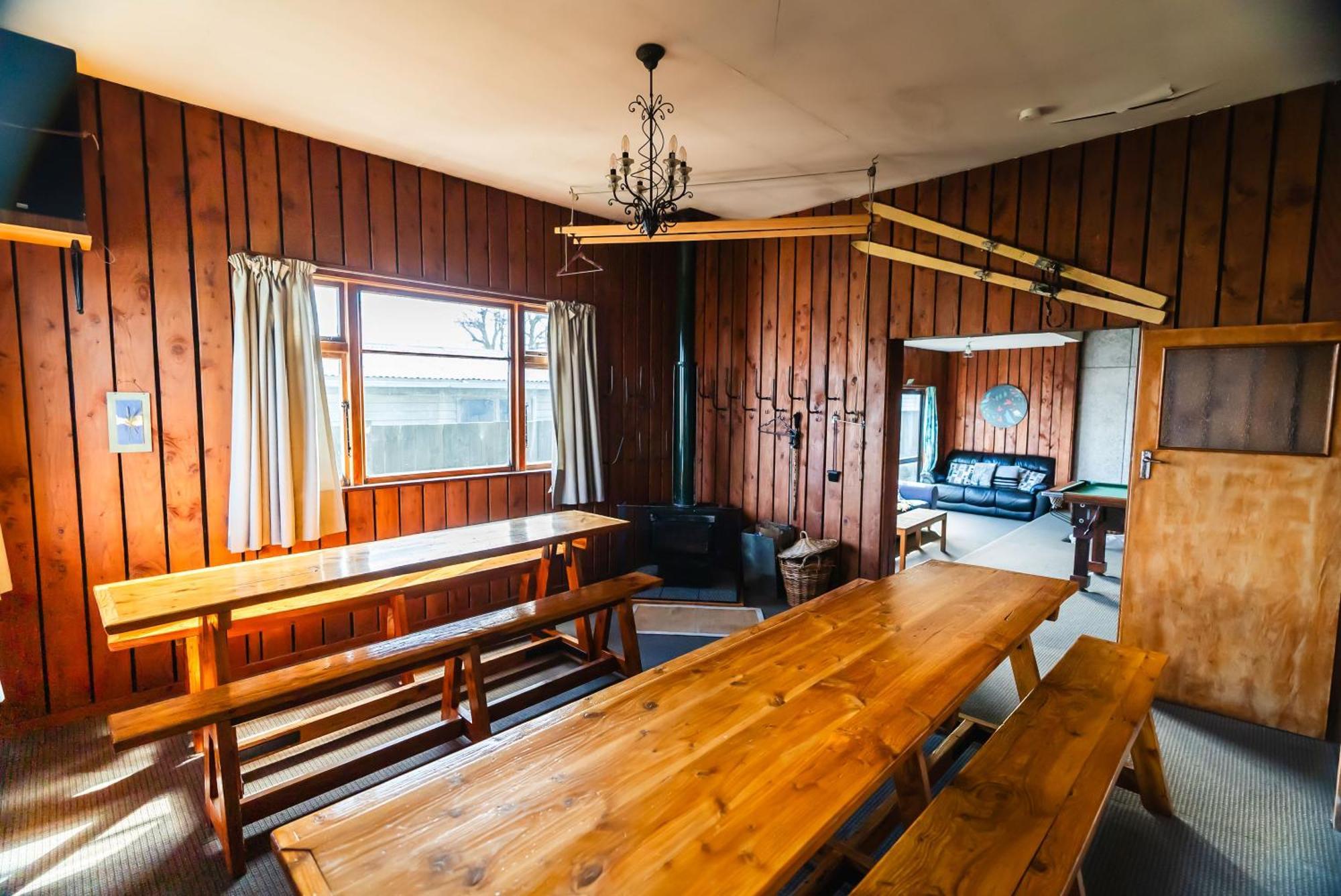 Pinedale Lodge & Apartment เมทเว็น ภายนอก รูปภาพ