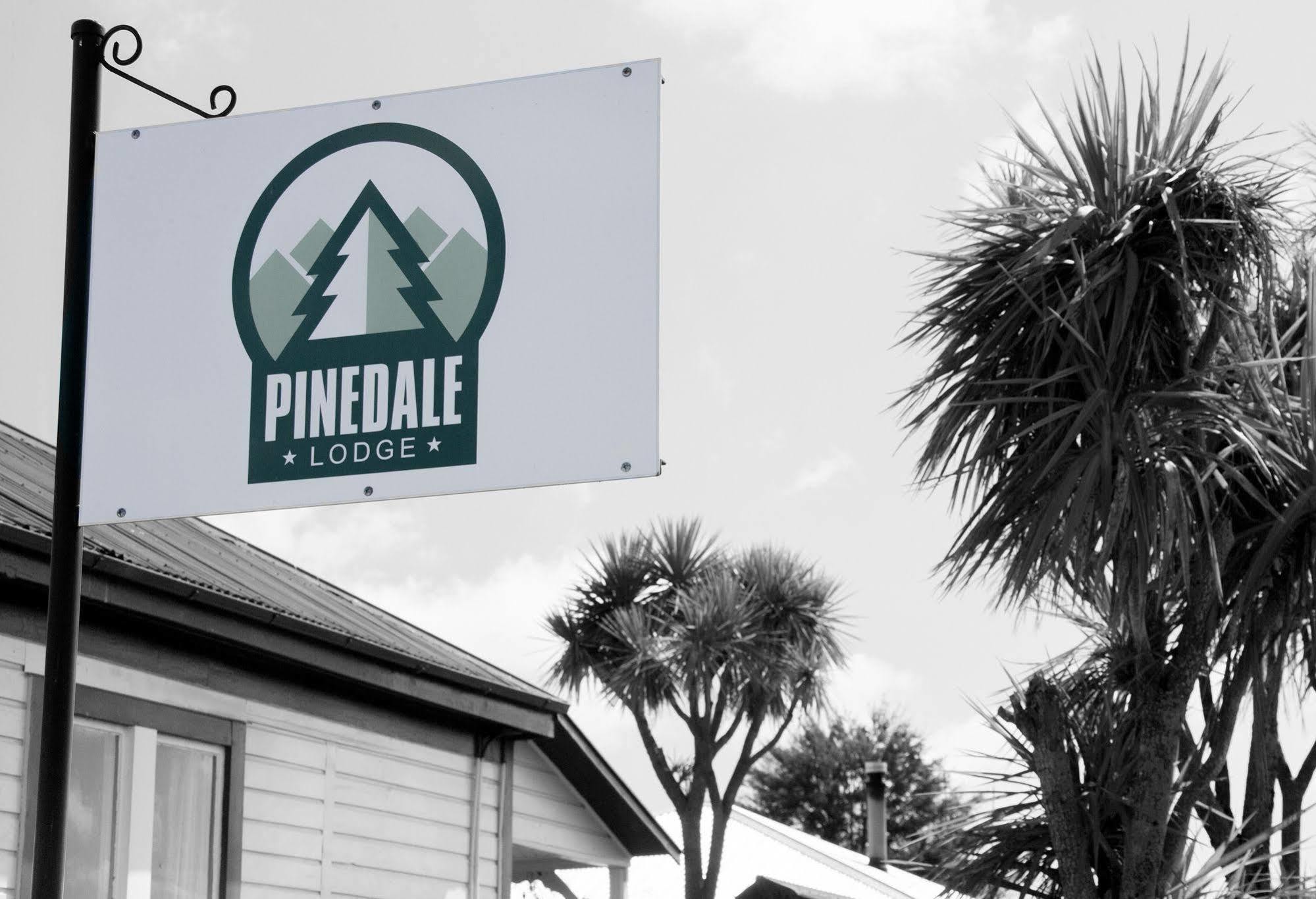 Pinedale Lodge & Apartment เมทเว็น ภายนอก รูปภาพ